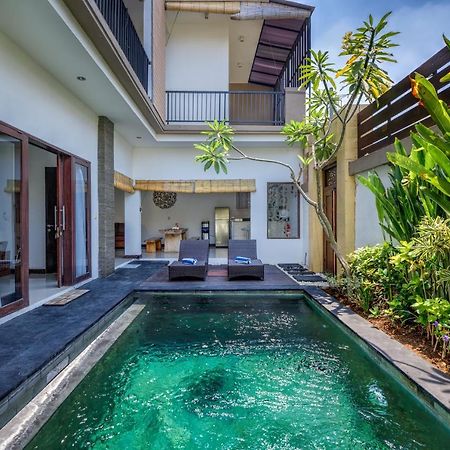 Villa Raka Legian Esterno foto